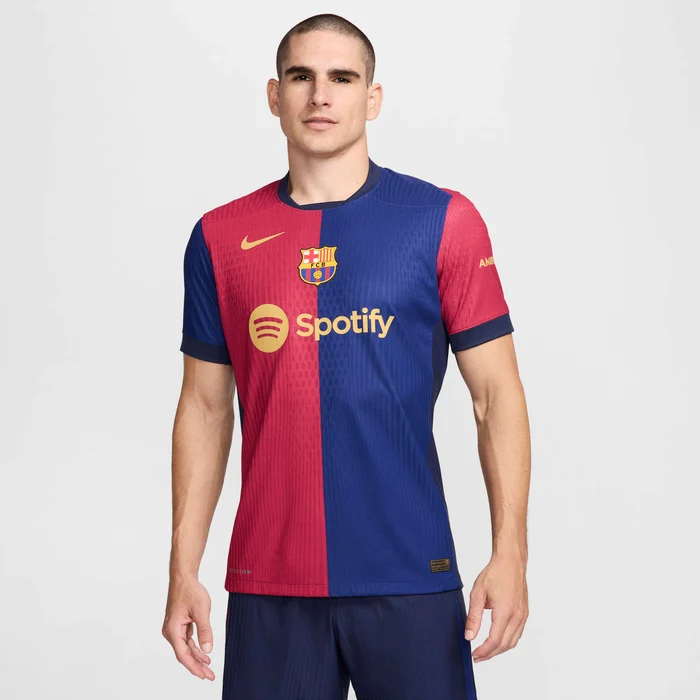 FC Barcelona: Més Que Un Club - Katalon Kimliği ve Tiki-Taka Devrimi